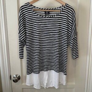 NWT Bobeau - 3/4 Length Sleeve Black and White Striped Top - Size Small